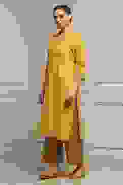 Yellow Cotton Yarndyed Straight Kurta image number 5