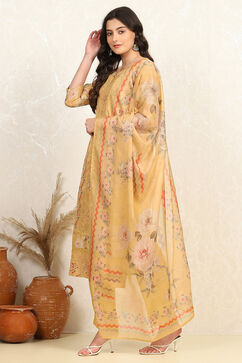 Yellow Muslin Unstitched Suit Set image number 4