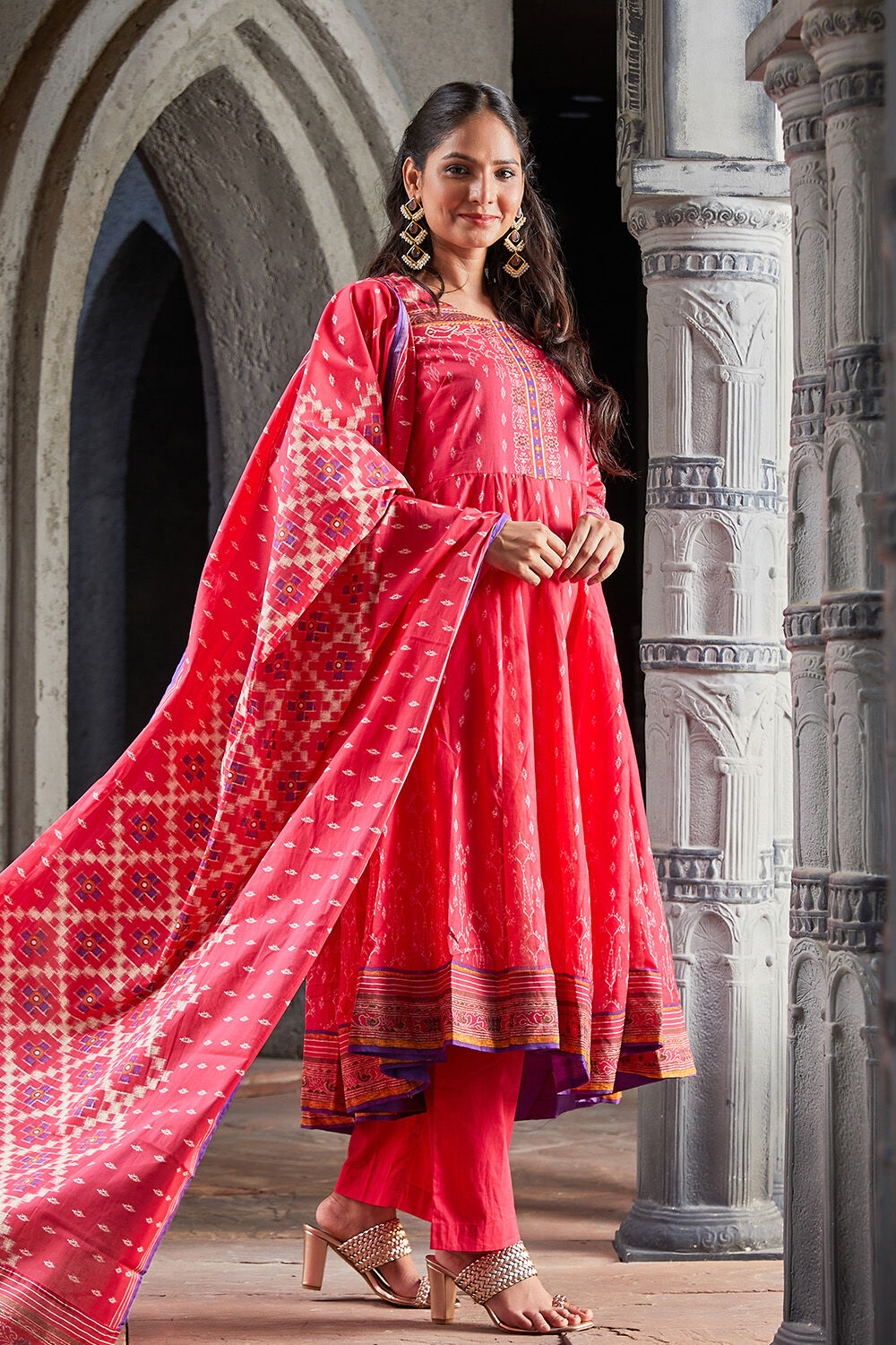Red Cotton Anarkali Kurta Palazzo Suit Set image number 0