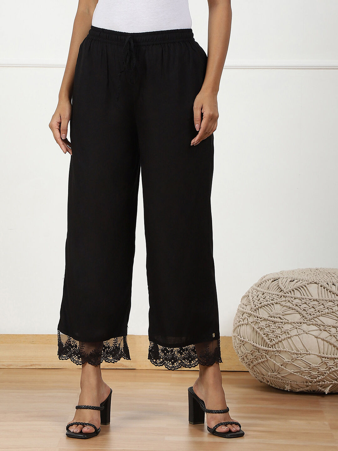 Black Rayon Regular Solid Palazzo image number 4