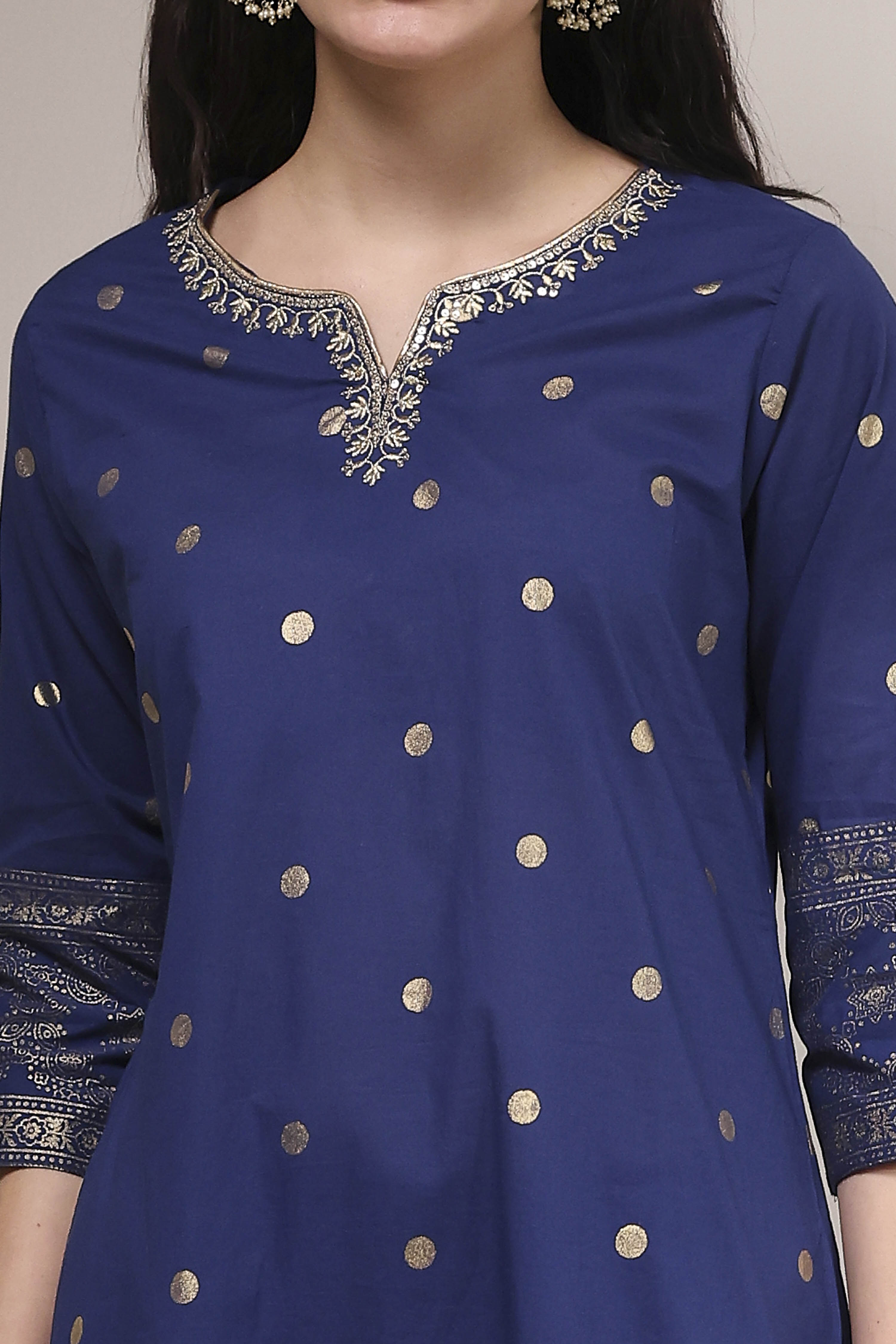 Blue Cotton Printed Straight Suit Set image number 1