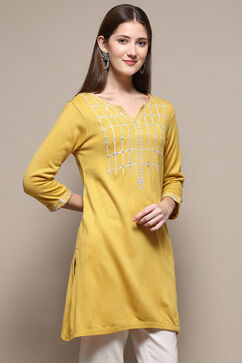Yellow Straight Yarndyed Kurta image number 4