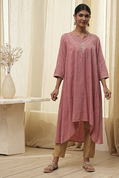 Dull Pink Printed Asymmetric Kurta image number 5