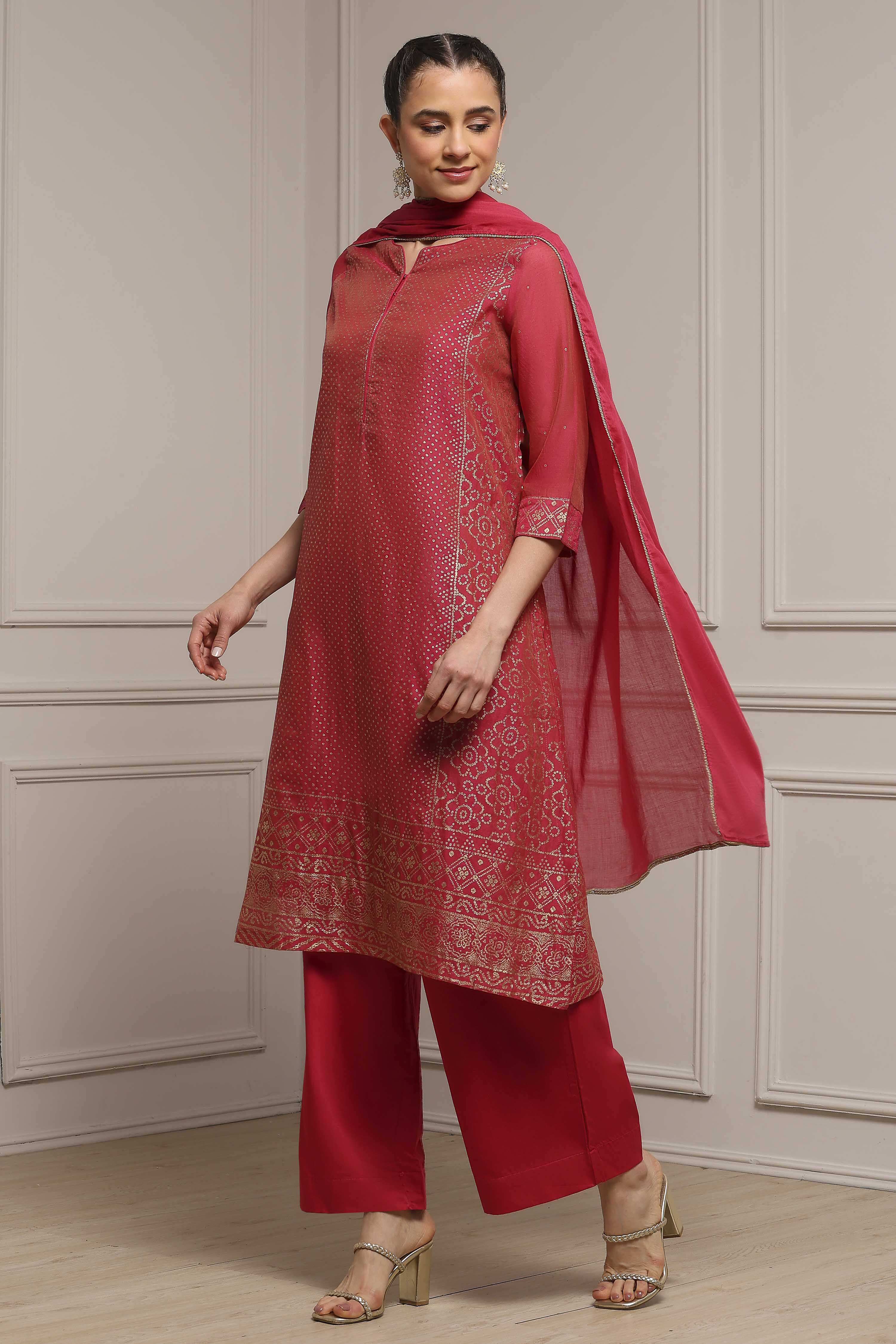 Pink Cotton Blend Printed Straight Suit Set image number 3