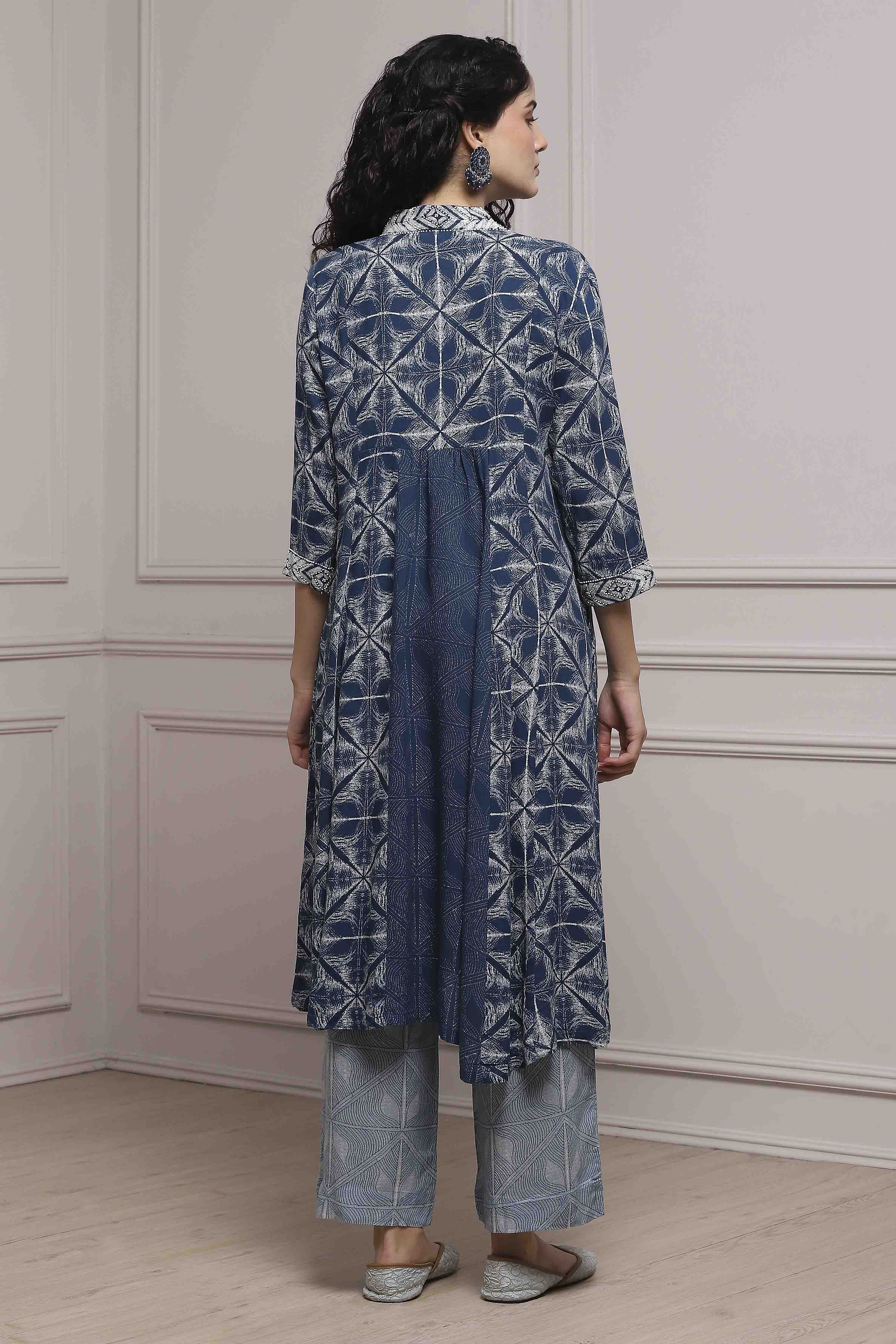 Teal Viscose Rayon A-Line Suit Set image number 4