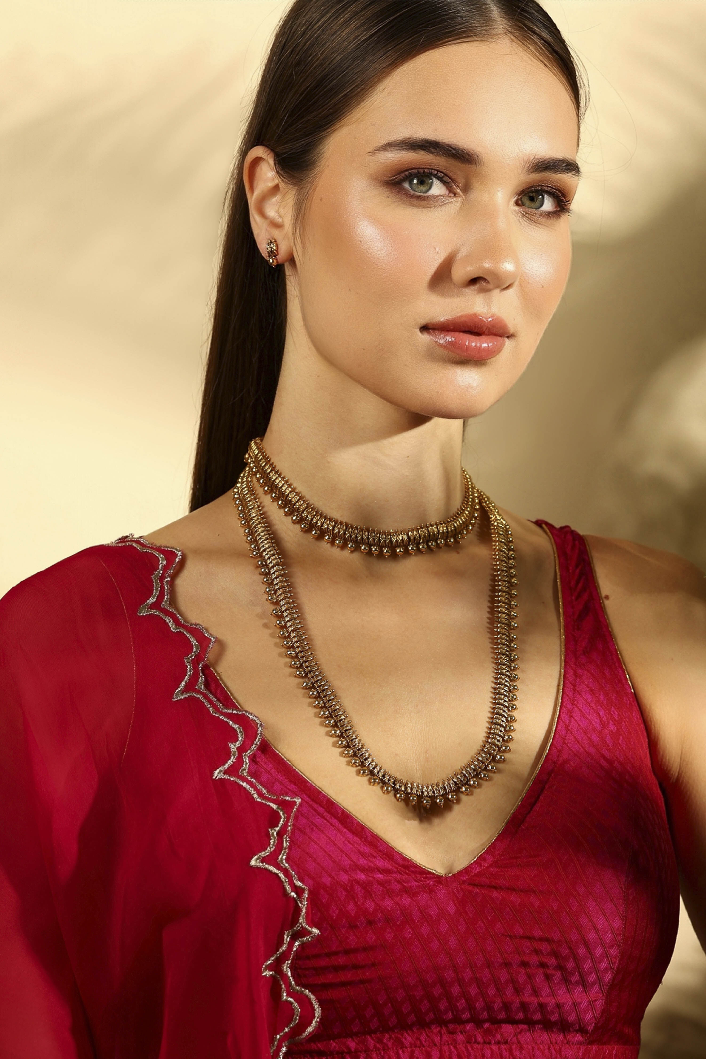 Gold-Plated Brass Layer Necklace Set image number 3