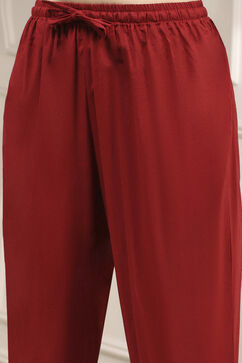 Red Cotton Screen Print Unstitched Suit Set image number 3