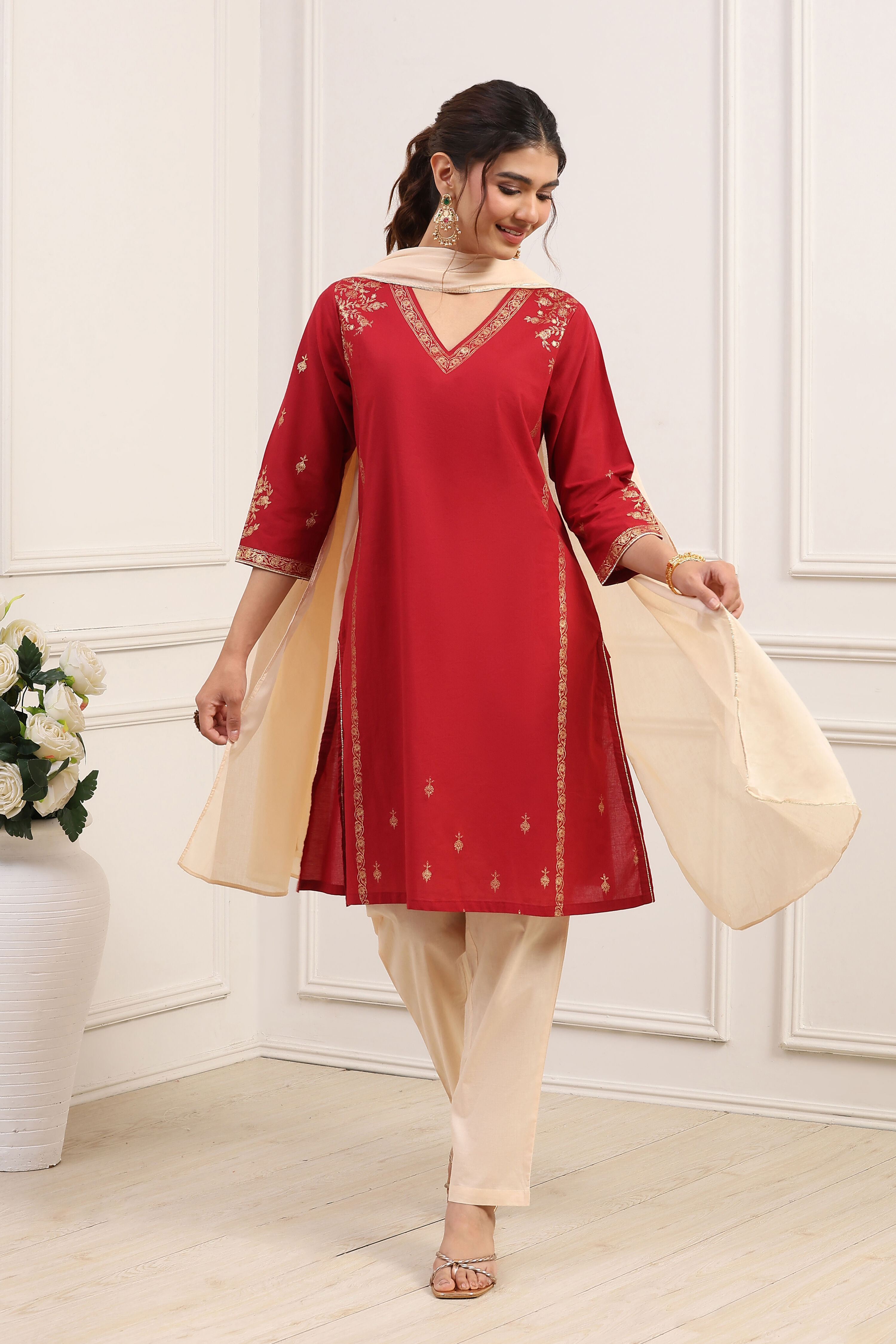 Charcoal Cotton Straight Kurta Regular Pants Suit Set image number 0