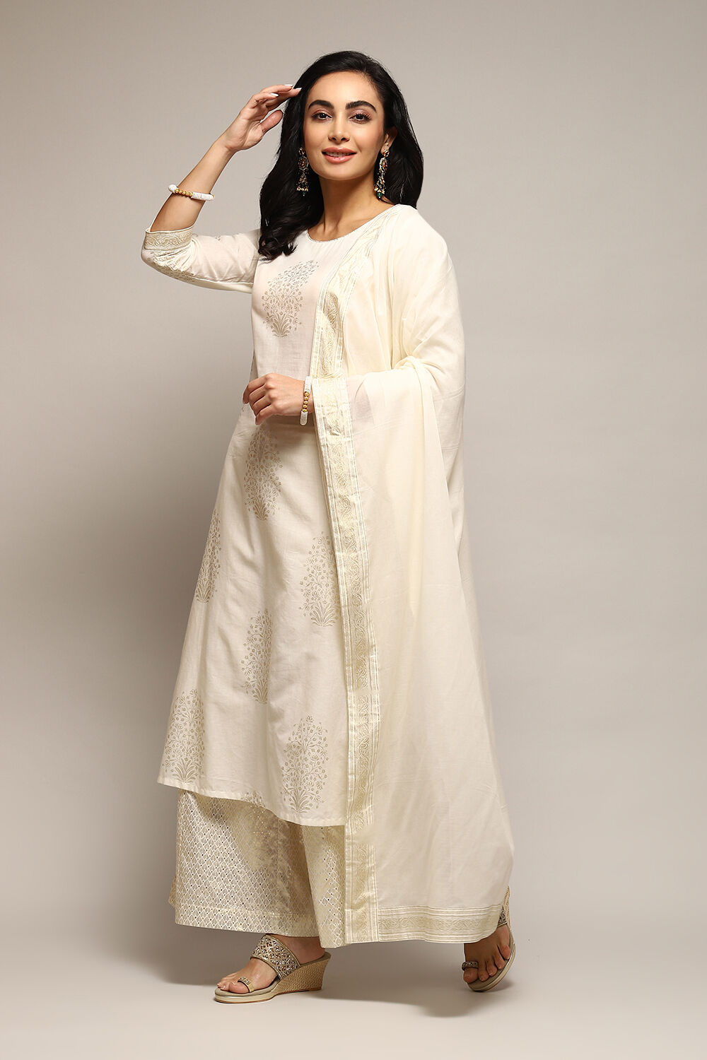 Navy Blue Cotton Straight Printed Kurta Capri Suit Set image number 0