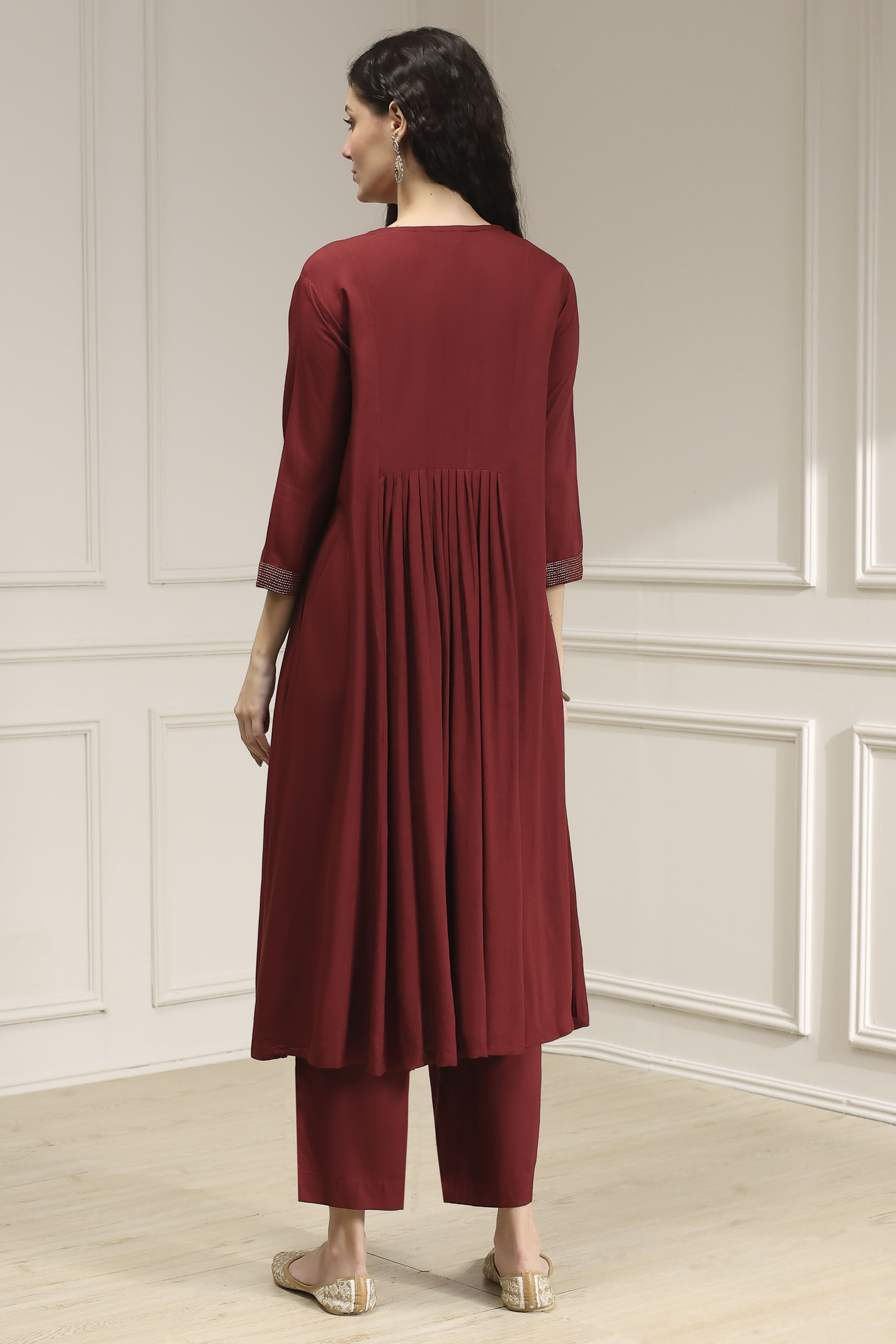 Rust Solid Gathered Suit Set image number 4