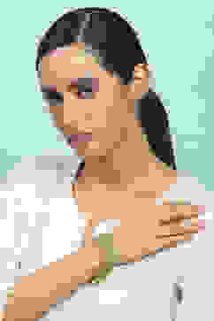 Green Alloy Bangle image number 3