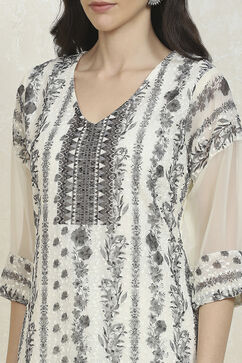 White-Black Georgette Printed Unstitched Suit Set image number 2