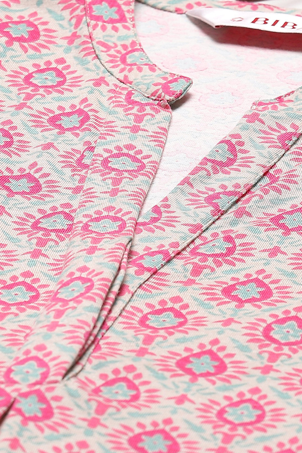 Off White & Pink Cotton Printed Sleepwear image number 1