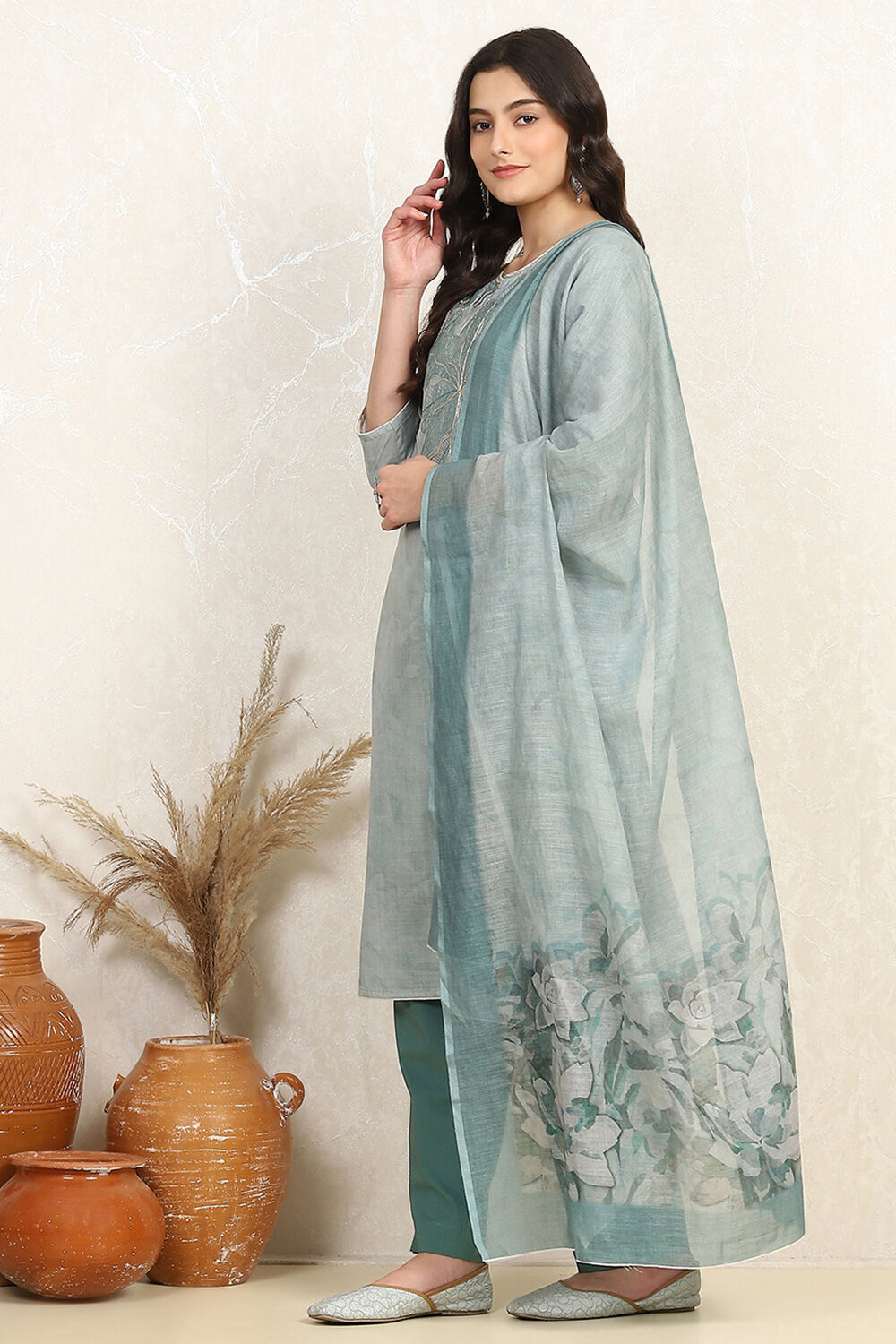 Pink Cotton Unstitched Suit Set image number 4