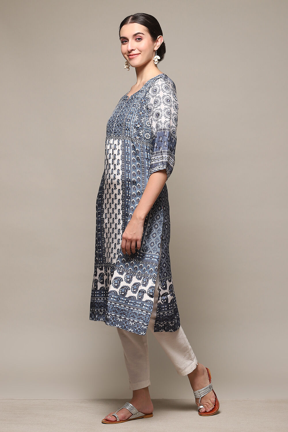 Ivory Viscose A Line Kurta image number 2