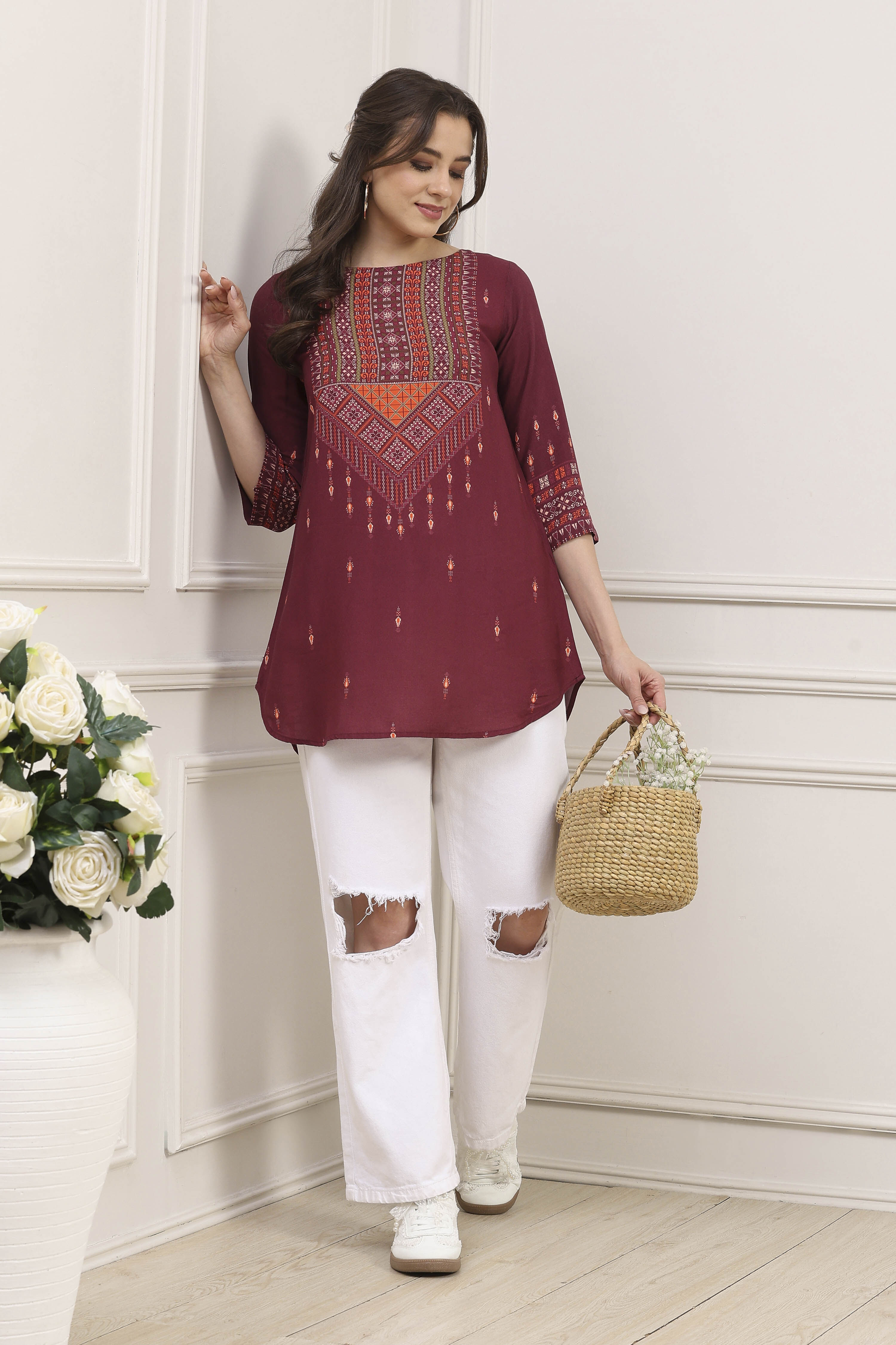 Green Maroon Rayon Printed Straight Kurti image number 5