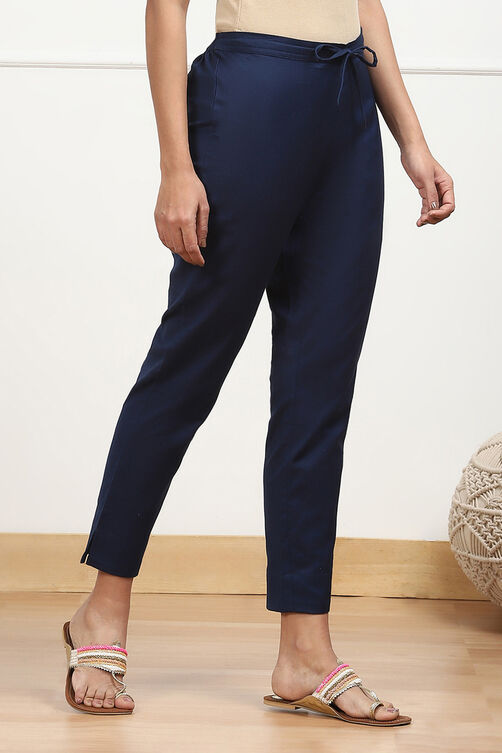 Rust Cotton Solid Regular Pants image number 3