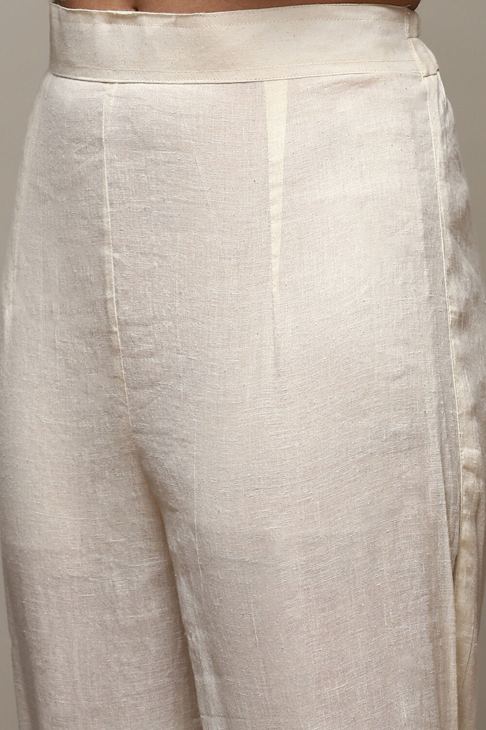 Off White Cotton Schiffly Unstitched Suit Set image number 3