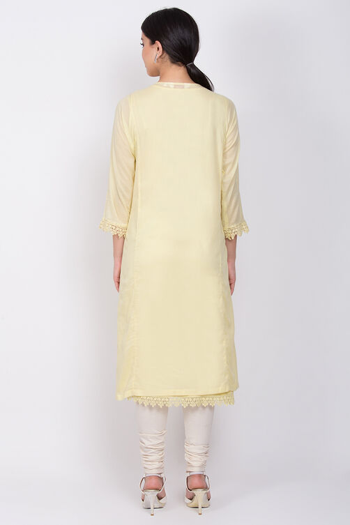 Yellow Cotton Chikankari Embroidered Kurta image number 5