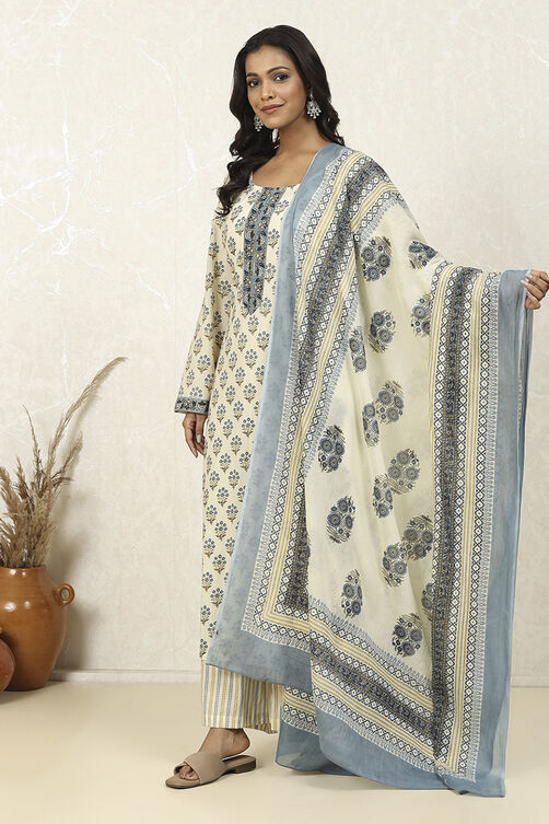 Pink Cotton Printed Unstitched Suit Set image number 4