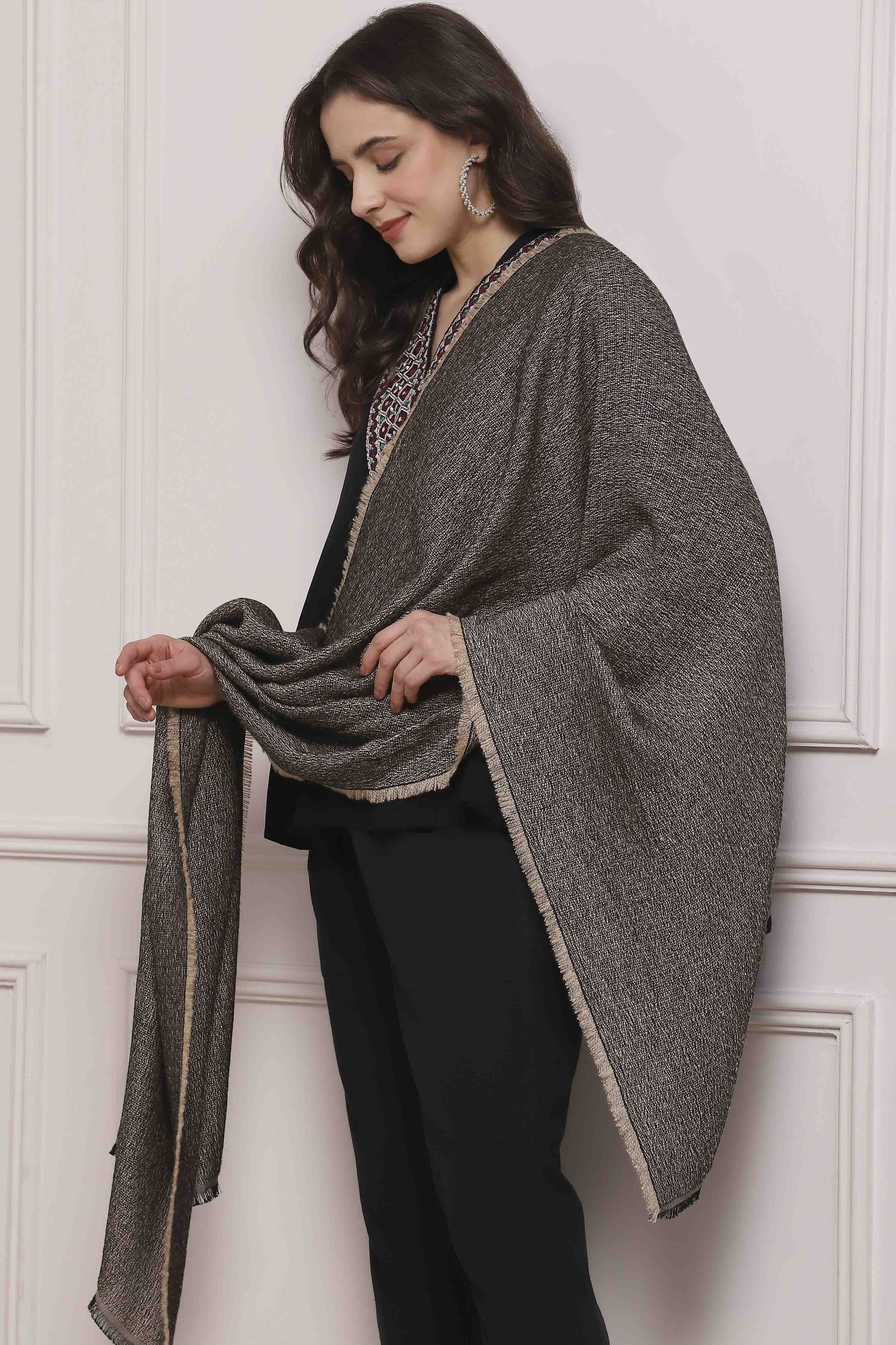 Beige Acrylic Yarndyed Stole image number 2