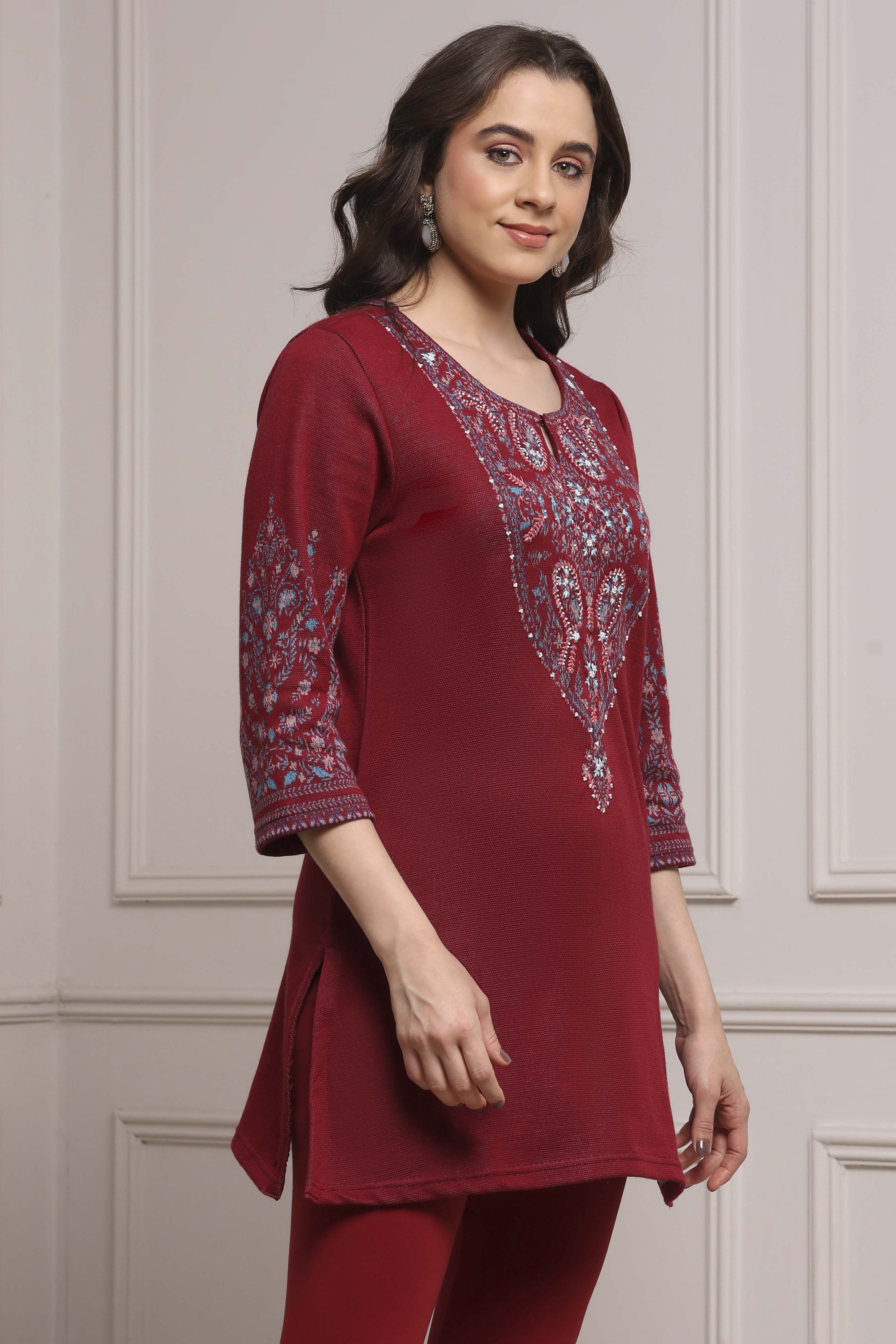 Green-Maroon Cotton Blend Yarndyed Kurta image number 4