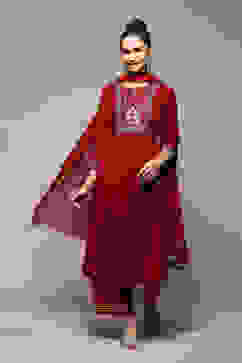 Green & Maroon LIVA Gathered Kurta Palazzo Suit Set image number 7