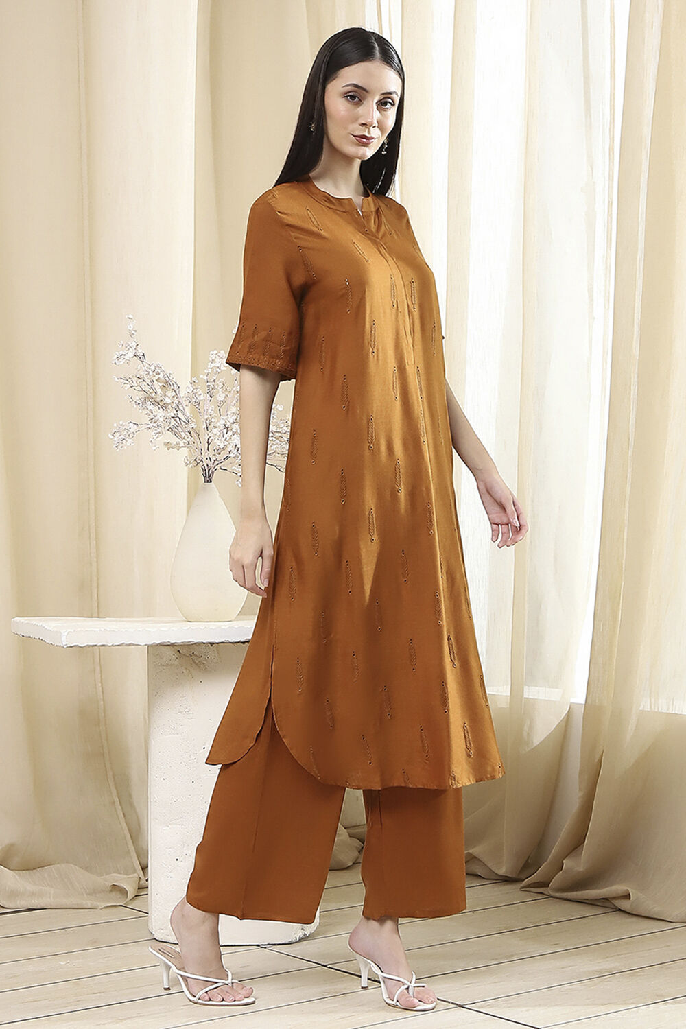 Blush Pink Straight Kurta Set image number 5