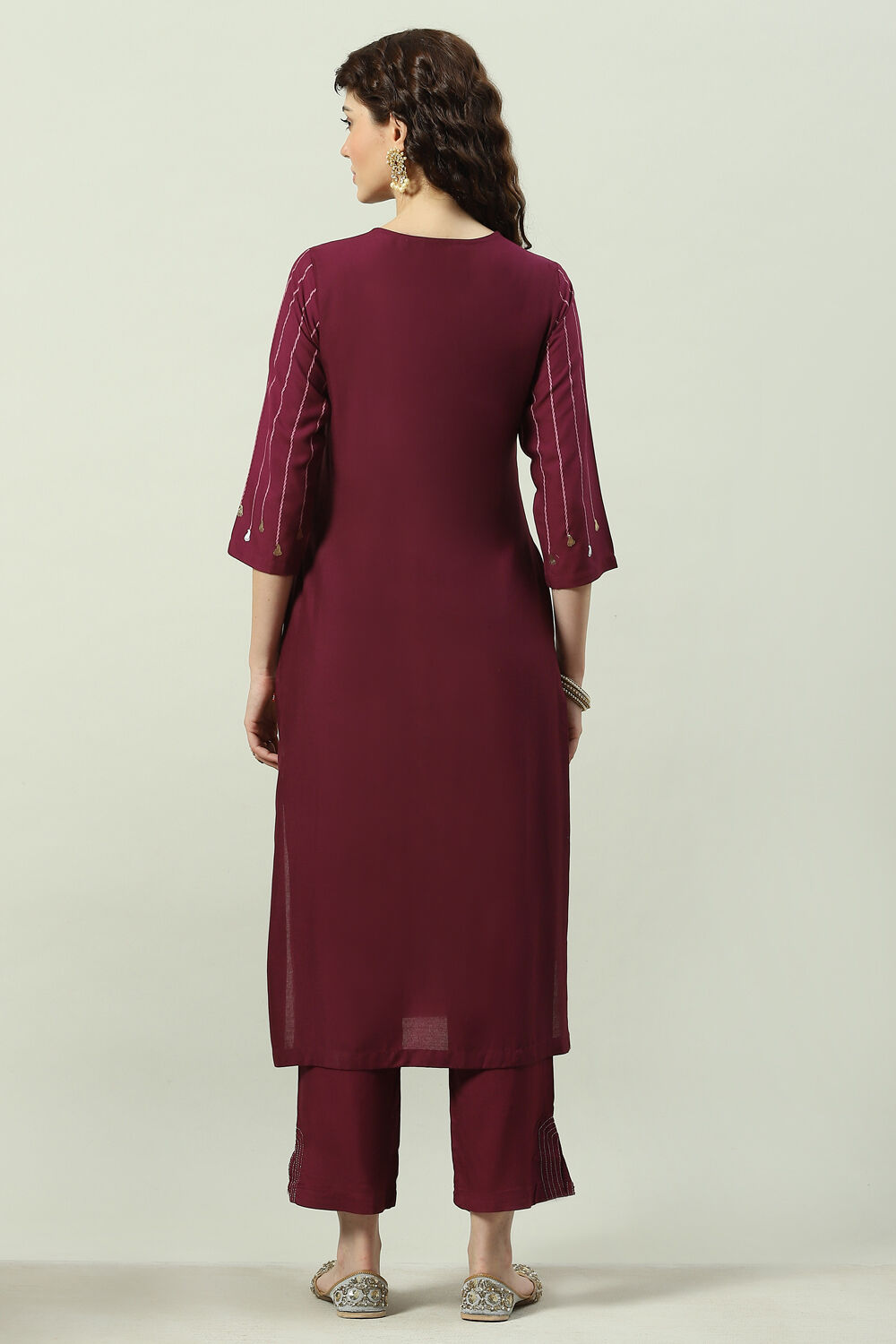 Plum Printed Rayon Straight Kurta Regular Pants Suit Set image number 4