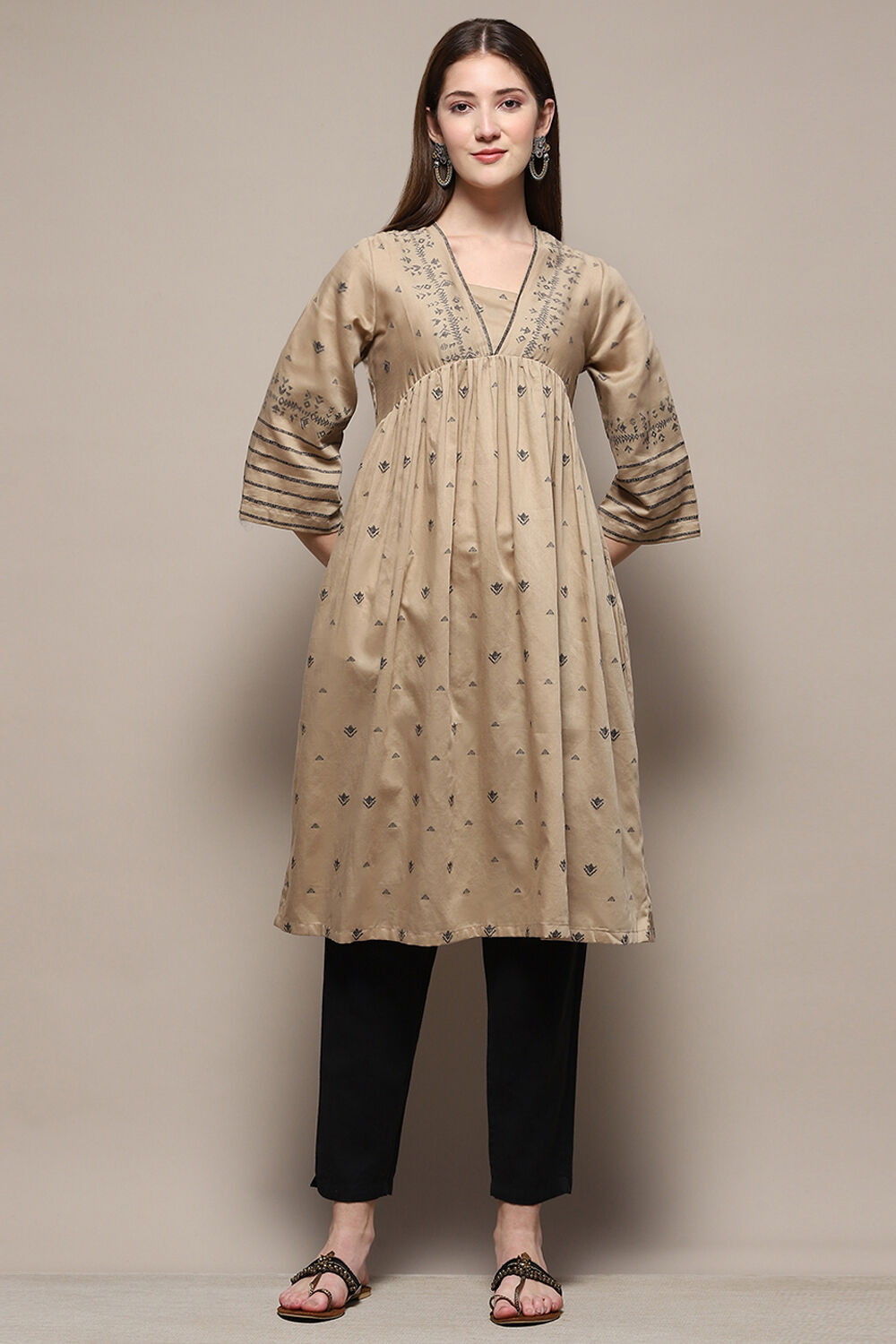 Taupe Jacquard Flared Yarn Dyed Kurta image number 6