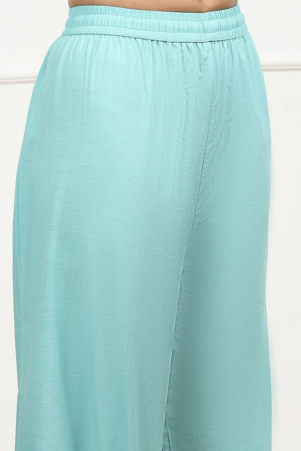 Powder Blue Silk Chanderi Embroidered Kalidar Suit Set image number 2