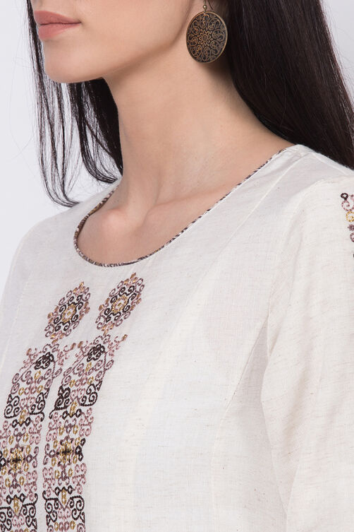 Off White Cotton Flax A-Line Kurta image number 1