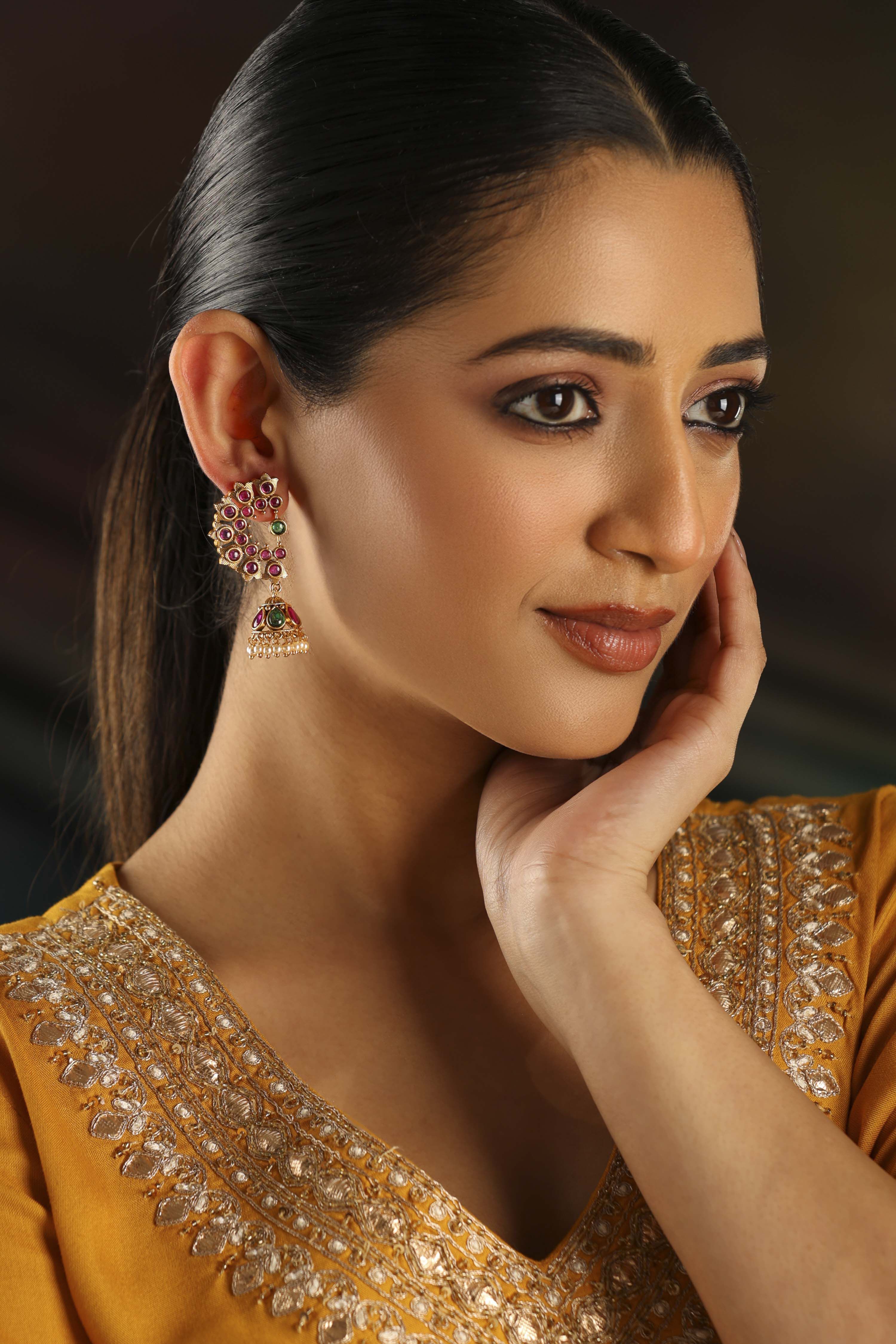 Multicolour Textured Earrings image number 1