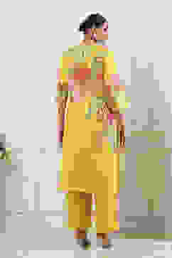 Yellow Cotton Floral Printed Straight Kurta Set image number 3