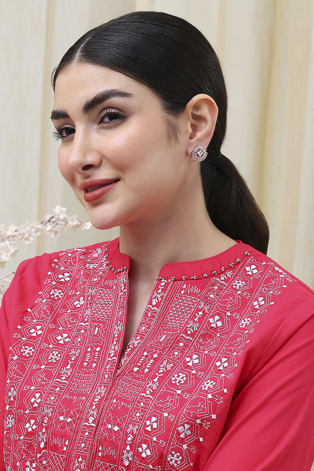 White Stone Embellished Earrings image number 3