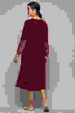 Maroon Poly Velvet Printed Straight Kurta image number 3