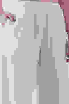 Off-White Solid Straight Palazzos image number 1