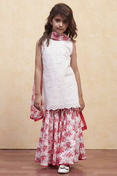 White Red Cotton Sharara Suit Set image number 6