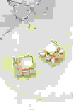 White Brass Earrings image number 0