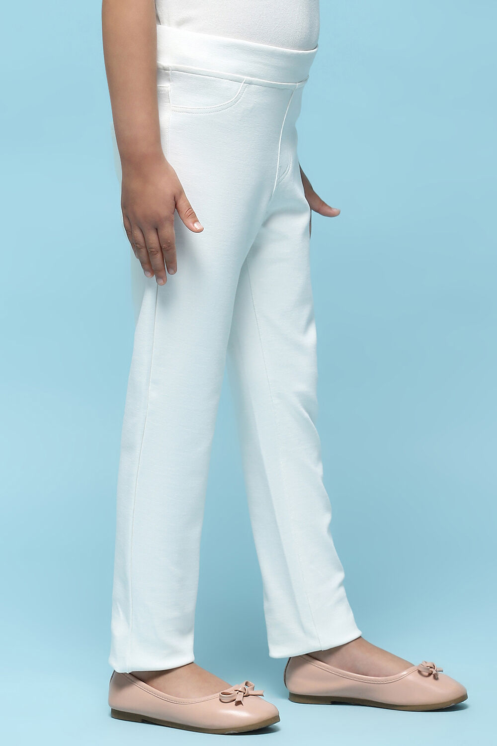 Fuchsia Cotton Lycra Regular Fit Capri image number 3