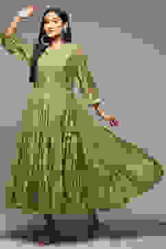 Green Cotton Blend Tiered Printed Dress image number 3