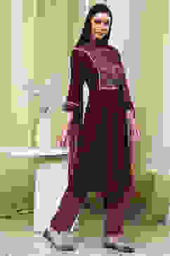 Plum Solid Gathered Straight Suit Set image number 5