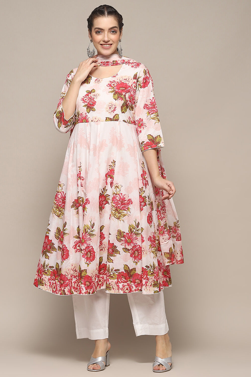 Off White Cotton Anarkali Suit Set image number 7