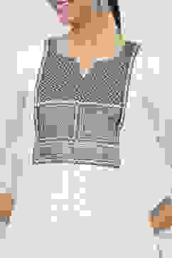 Off White Cotton Blend Schiffli Unstitched Suit Set image number 2