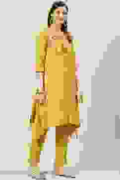 Yellow Solid Asymmetric Kurta Slim Pants Suit Set image number 5