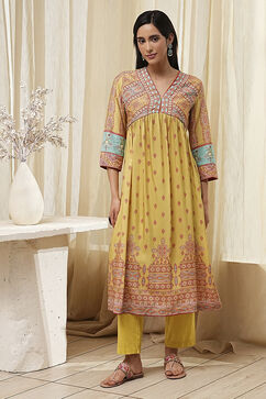 Green Modal Printed Gathered Kurta Set image number 6