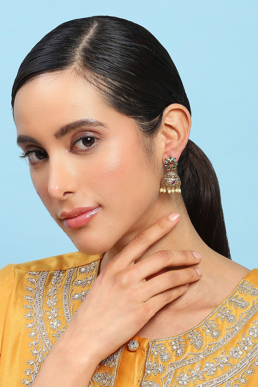 Gold Green Alloy Jhumka image number 3
