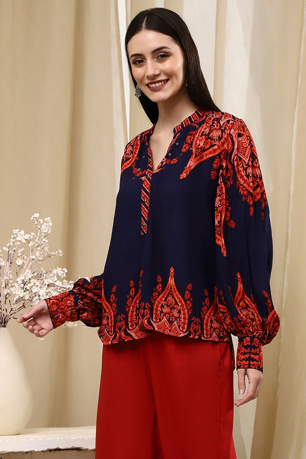 Blue Printed High-Low Top image number 2