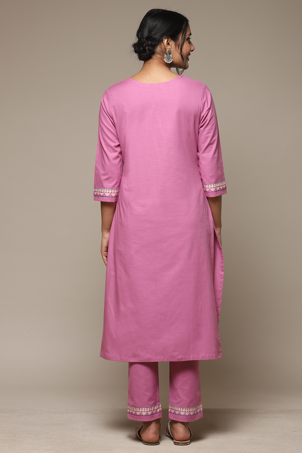Black Cotton Straight Kurta Pant Suit Set image number 4