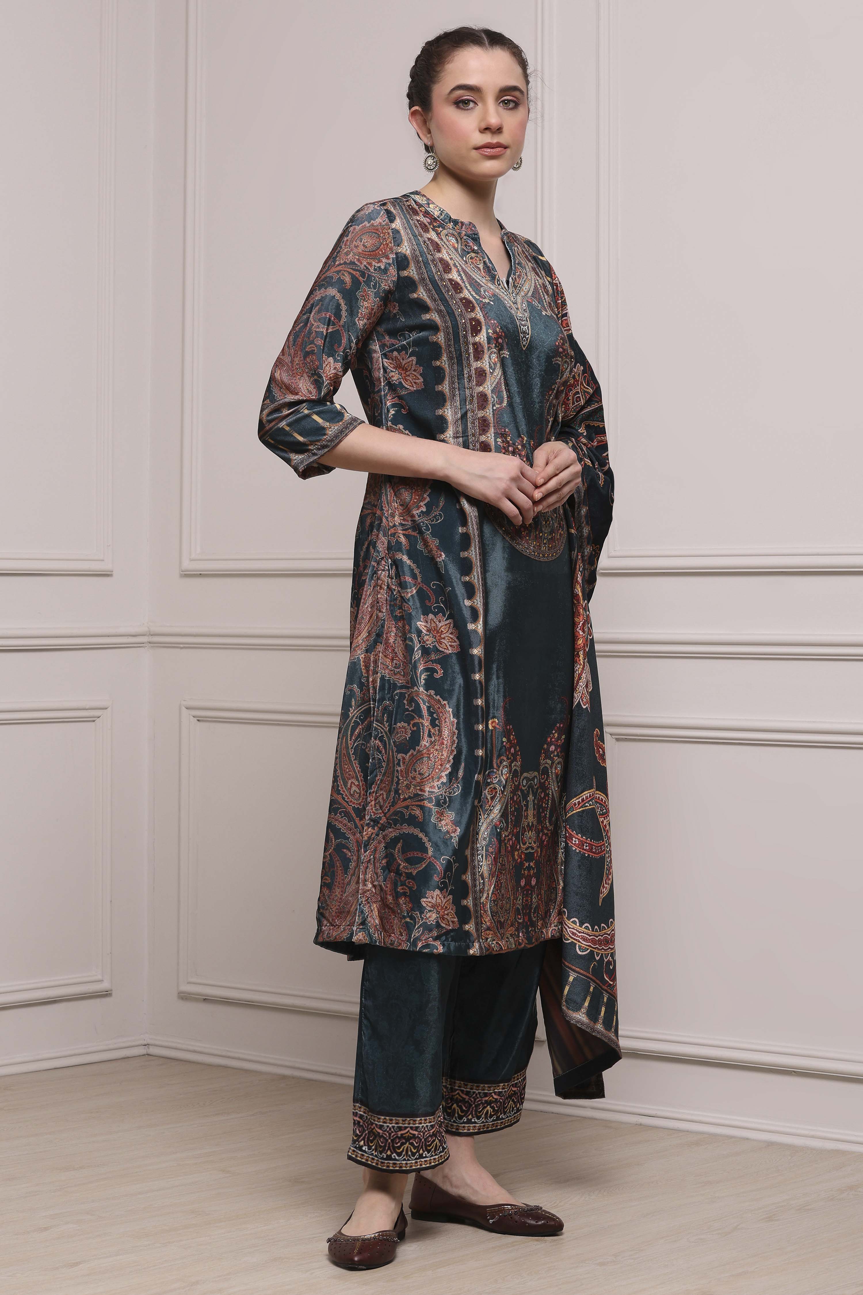 Botle Green Polyester Straight Printed Suit Set image number 5